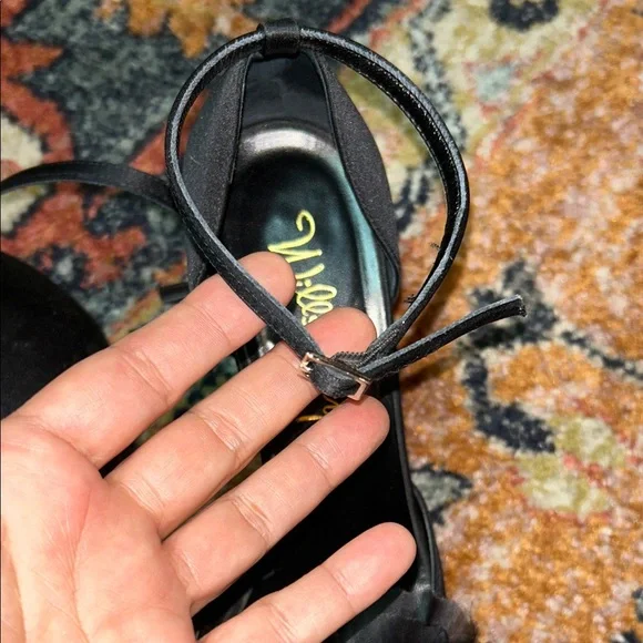 Wild Pair Black Floral Heels - Picture 3 of 9